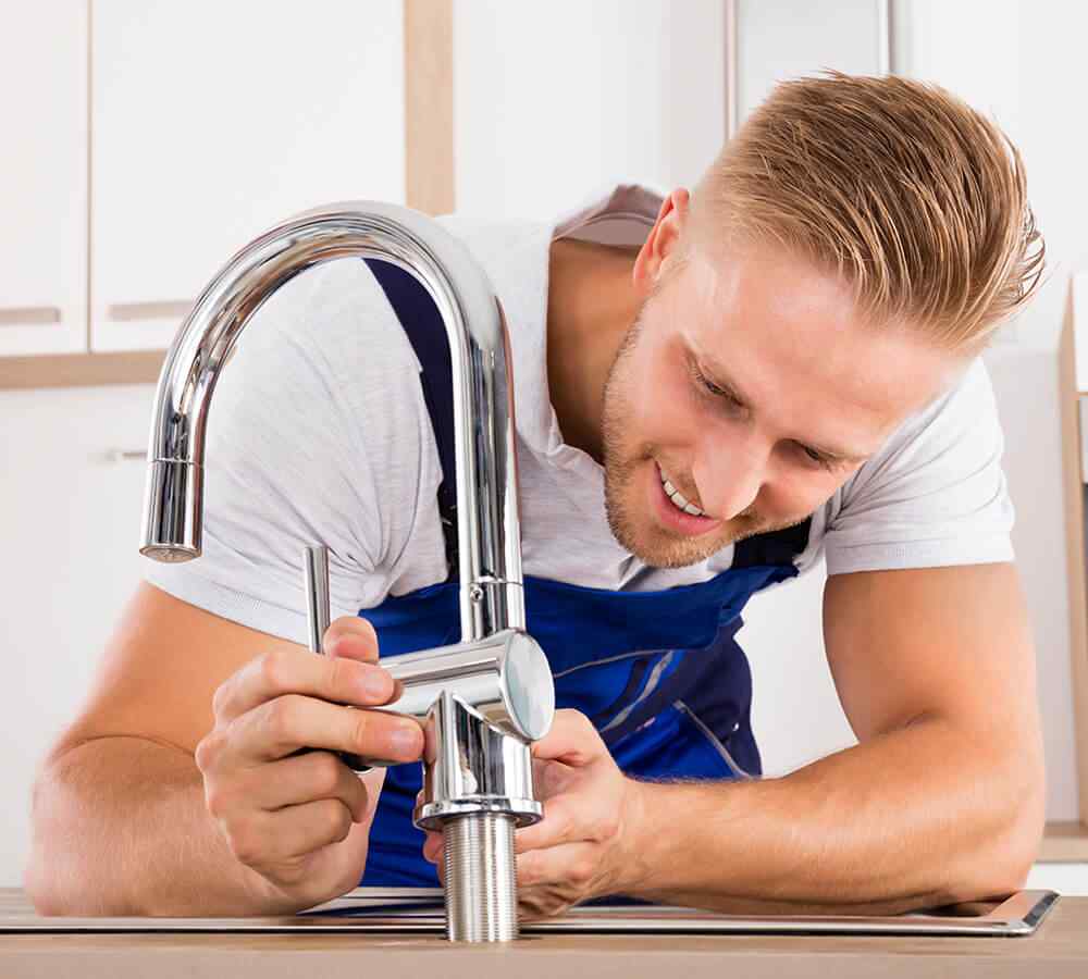 https://plumbing.best-local-services.com/wp-content/uploads/2018/09/inner_02.jpg