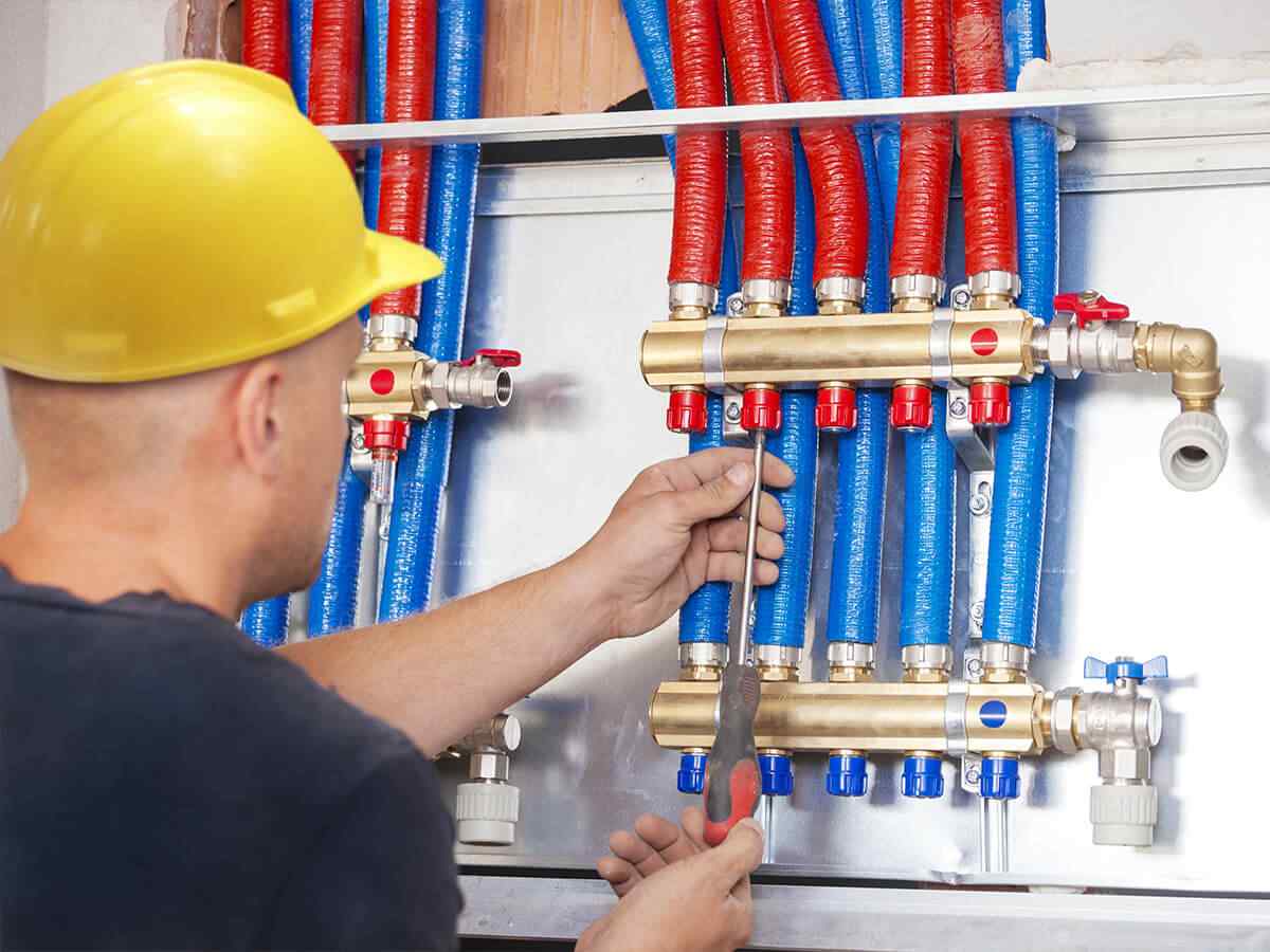 https://plumbing.best-local-services.com/wp-content/uploads/2018/10/inner_service_02.jpg